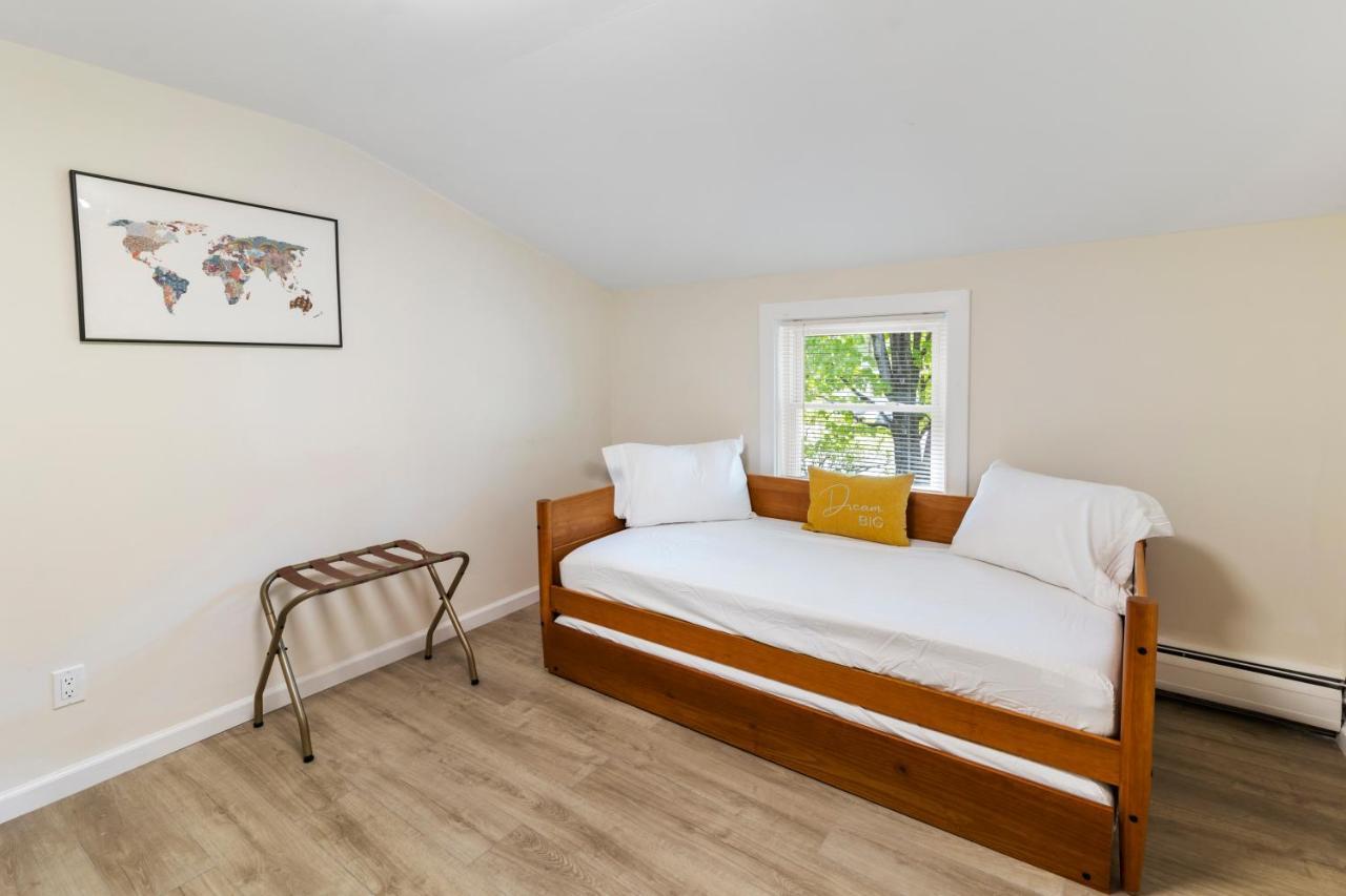 Fantastic Retreat 5Min From Village With Media Room, Ac And Sauna! Stowe Eksteriør bilde