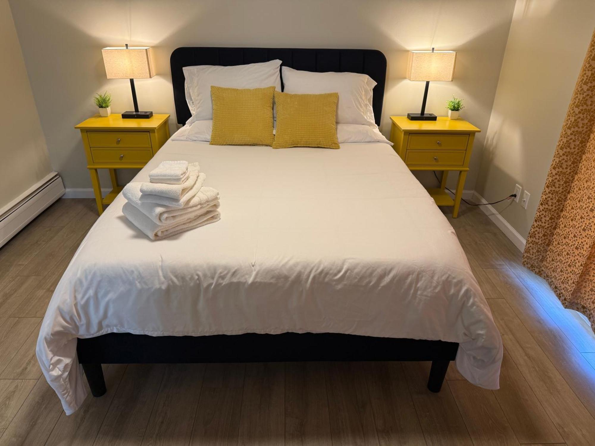 Fantastic Retreat 5Min From Village With Media Room, Ac And Sauna! Stowe Eksteriør bilde